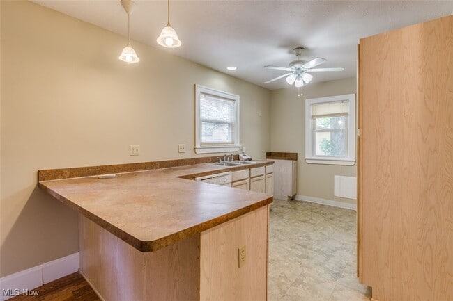 Building Photo - 3318 Tullamore Rd