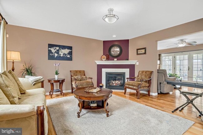 Building Photo - 201 Sunbrook Dr