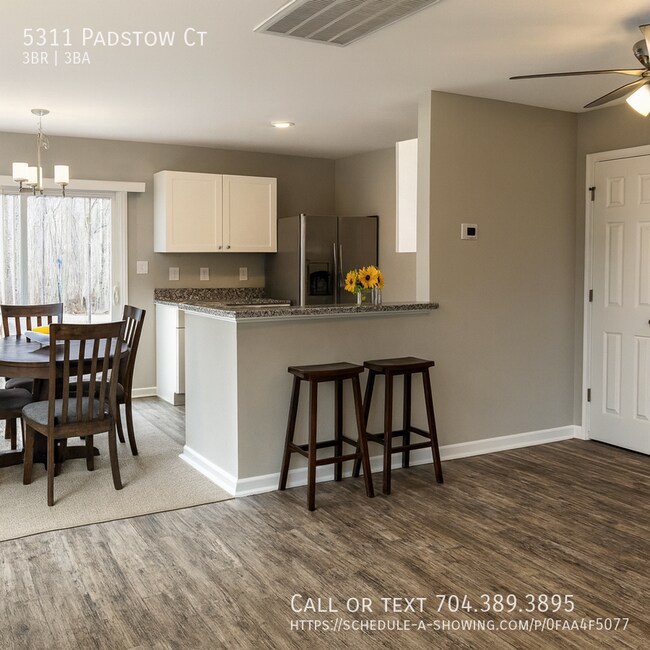 Building Photo - 5311 Padstow Ct