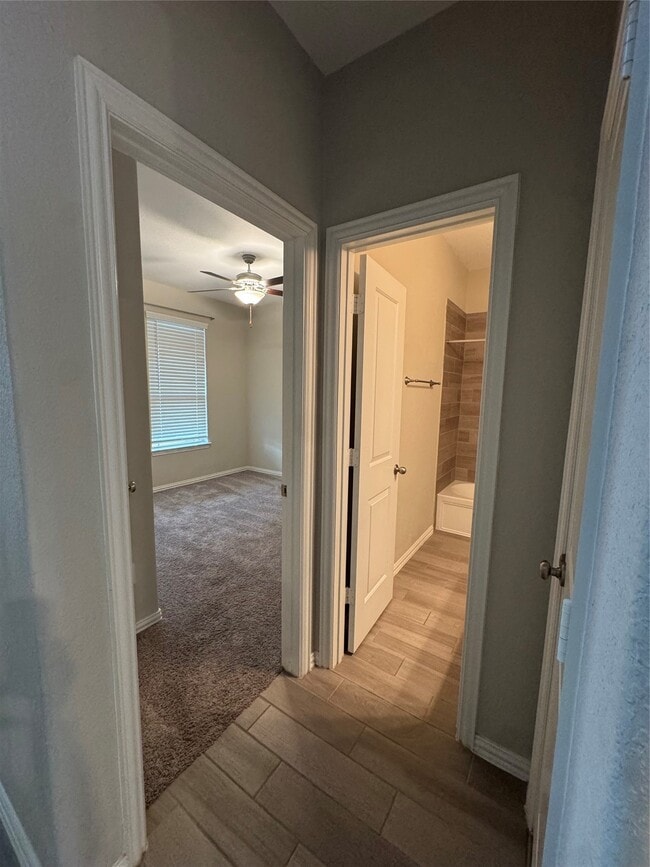 Building Photo - 15722 Monkey Rock Dr