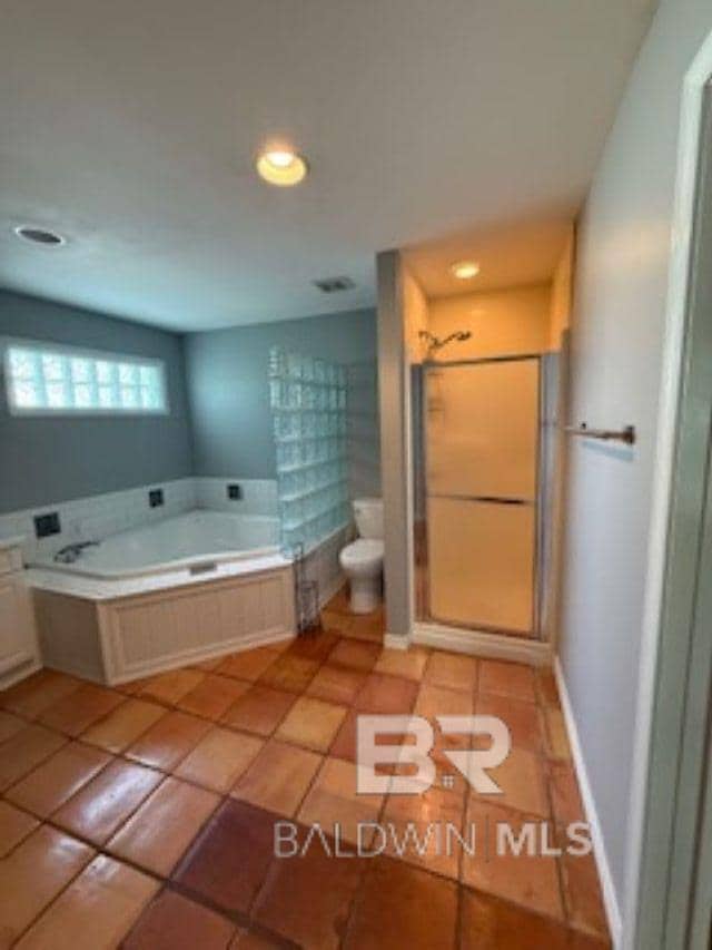 Building Photo - 420 Camelia Cir