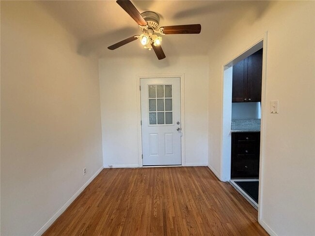 Building Photo - 10623 Olive St