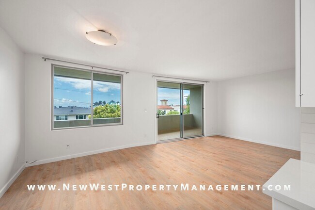 Building Photo - Renovated Banker's Hill 2 Bedroom at Laure...