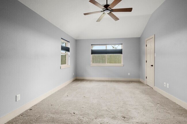 Building Photo - 1243 Willow Branch Dr