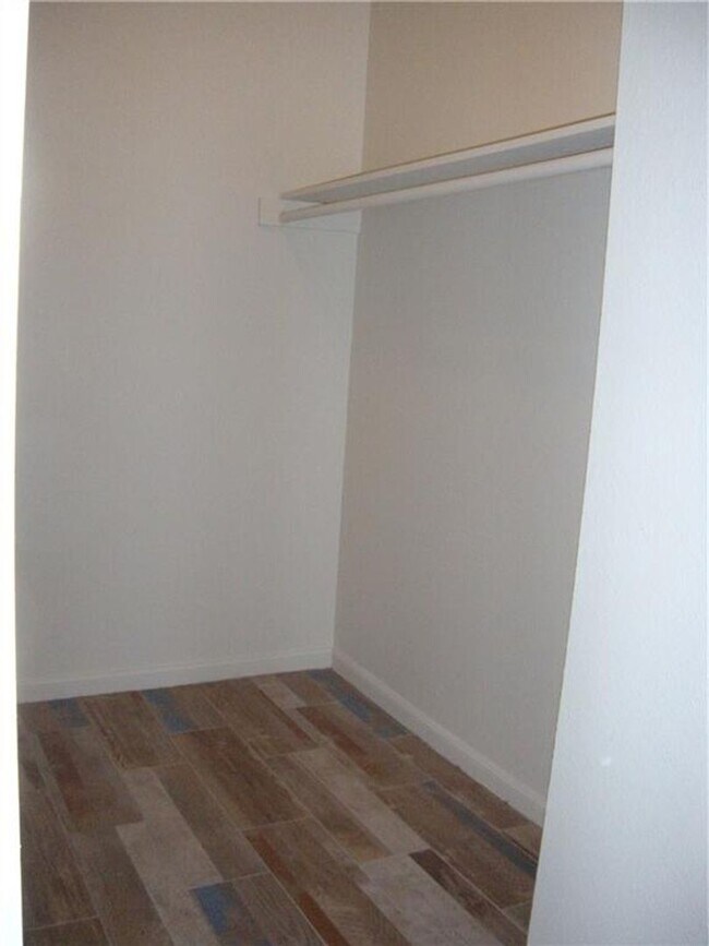 Building Photo - 2529 Rio Grande St