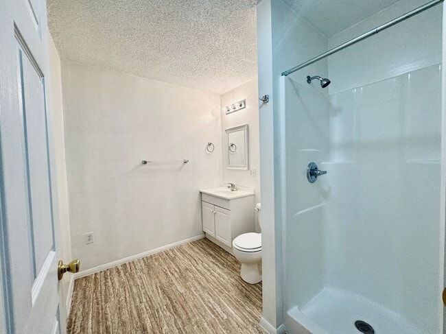 Building Photo - 169 Butterfield Cir