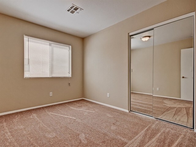 Building Photo - 8508 W Hazelwood St