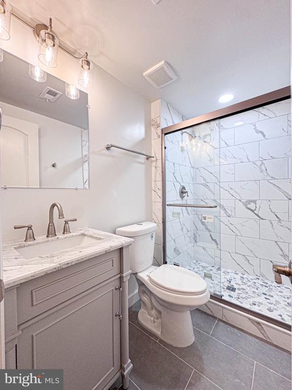 Building Photo - 41523 Cross Canter Dr