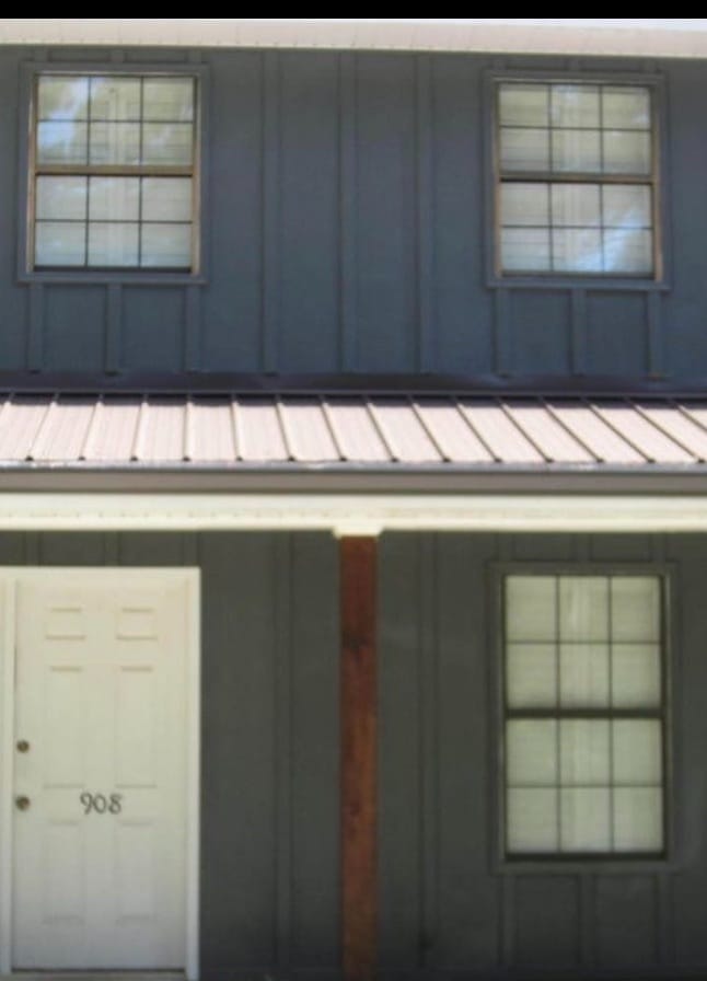 Primary Photo - 903 Cherokee St
