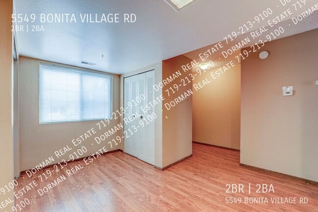 Building Photo - 5549 Bonita Village Rd
