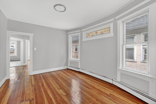 Building Photo - 107 Brown Pl