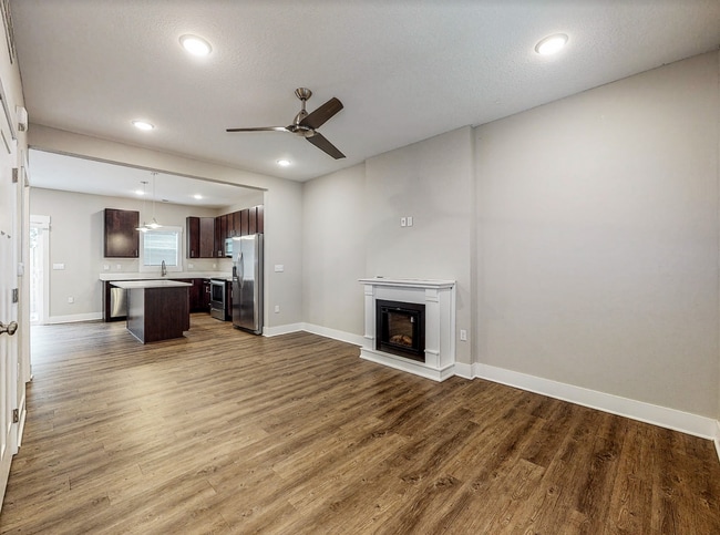 Building Photo - 307 Washington Ave