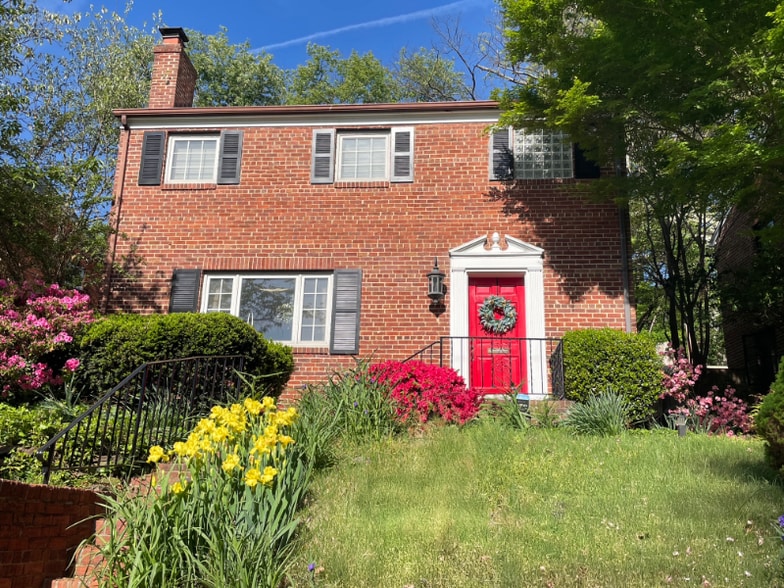 Primary Photo - 2502 Sanford St