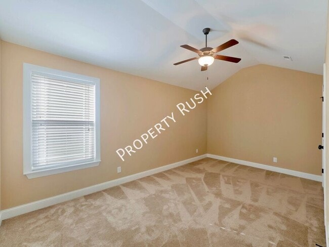 Building Photo - 7986 Burgundy Cir