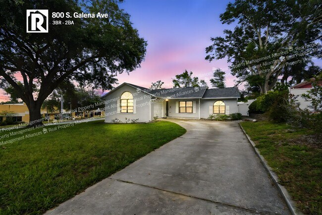 Building Photo - 800 S Galena Ave
