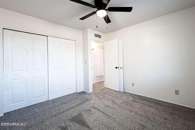 Building Photo - 3722 S Bellingham Pl