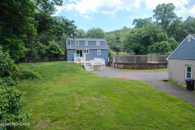 Building Photo - 65 Hurleys Ln