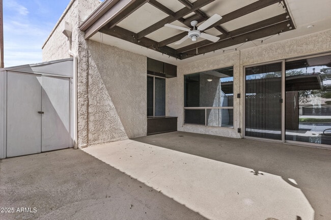 Building Photo - 1725 N Miller Rd