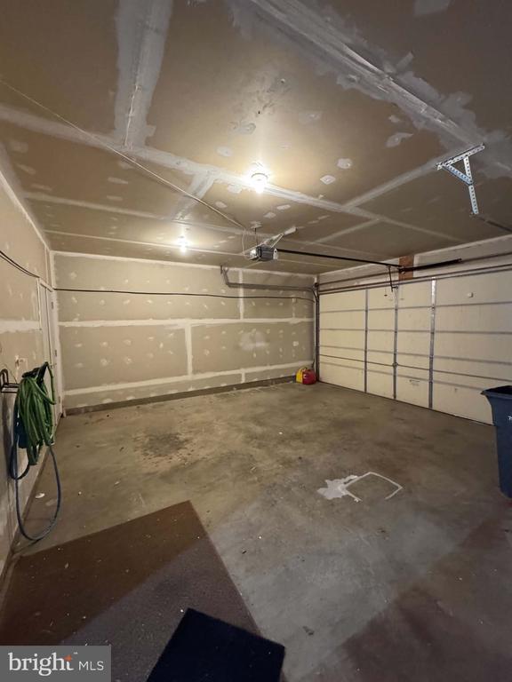 Building Photo - 6912 Witton Cir