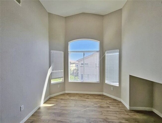 Building Photo - GATED SUMMERLIN HOME | 5 BEDROOM + DOWNSTAIRS DEN | 3-CAR GARAGE