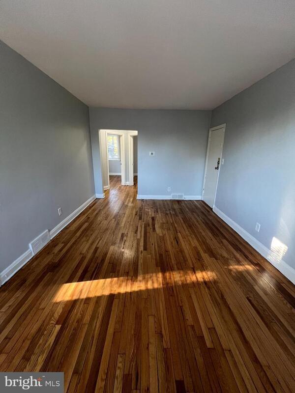 Building Photo - 110X Gleneagle Rd