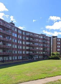 Building Photo - 1310 Berlin Tpke