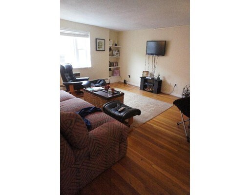 Building Photo - 52 Colborne Rd