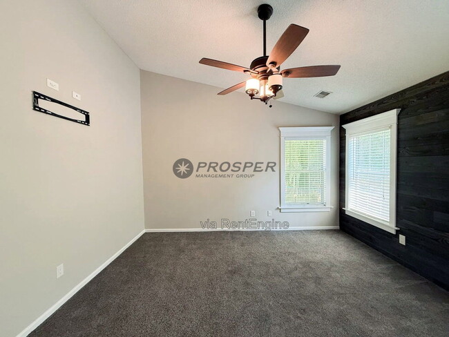 Building Photo - 578 Carters Grove Rd