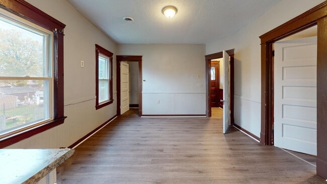 Building Photo - 3414 W 44th St