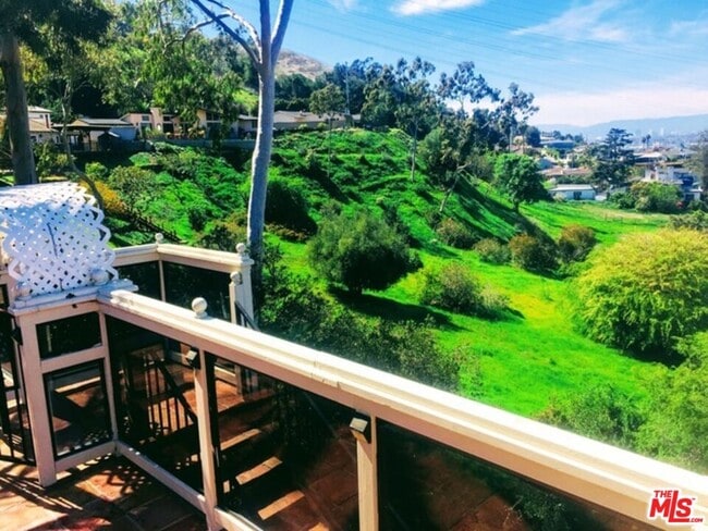 Building Photo - 5417 Weatherford Dr