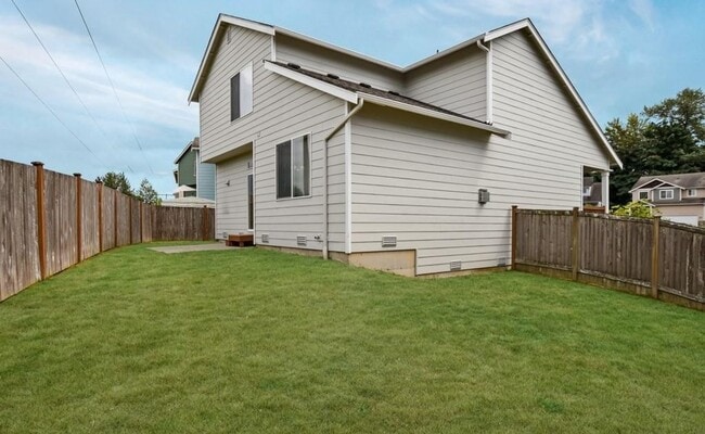 Building Photo - 4bd/2.5ba Lake Stevens Home