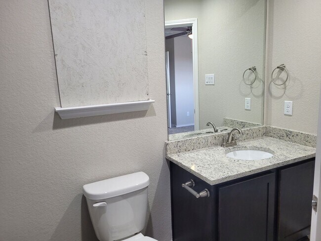 Building Photo - Quiet Community with Easy Access to Randolph