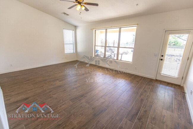 Building Photo - 38414 N 12th St