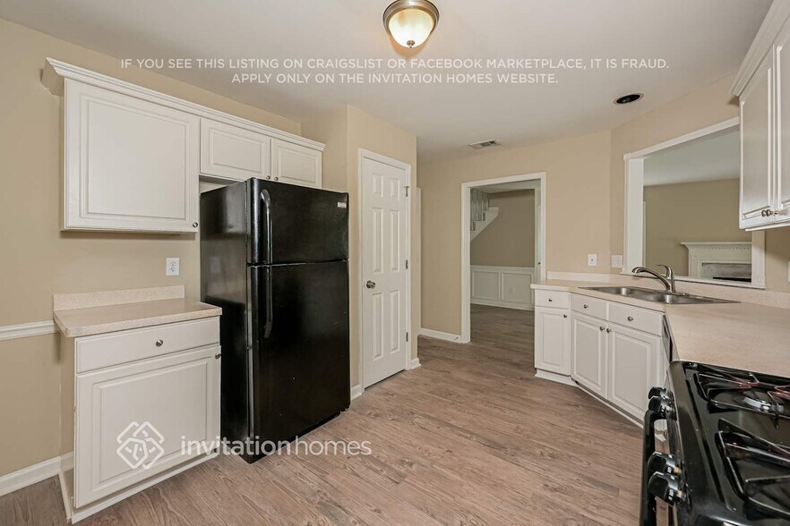 Building Photo - 1116 Short Line Ct