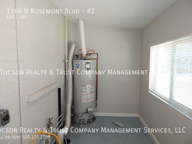 Building Photo - 1166 N Rosemont Blvd
