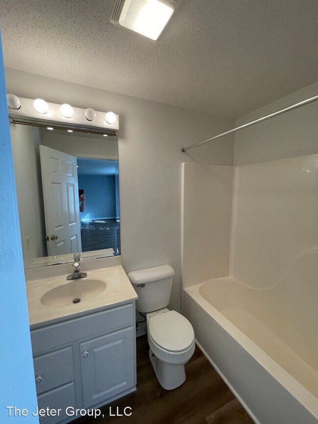 Building Photo - 3 br, 2 bath House - 2930 McNeil Road