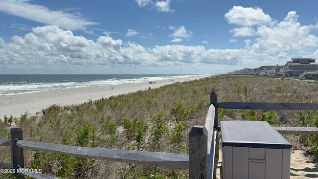 Building Photo - 26 Shell Rd