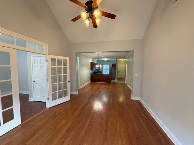 Building Photo - Townhouse in Grovetown