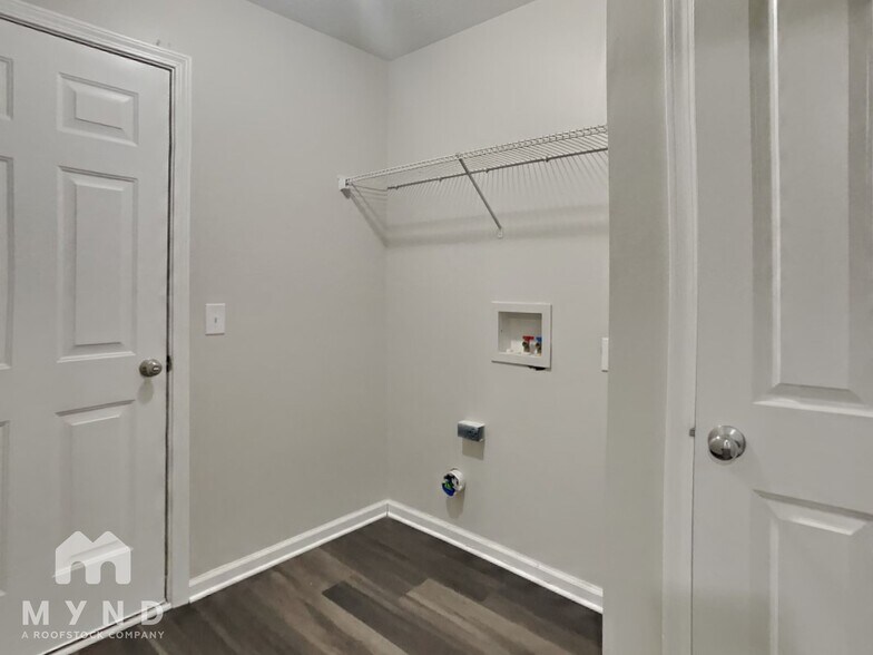 Building Photo - 8042 Loveridge Drive