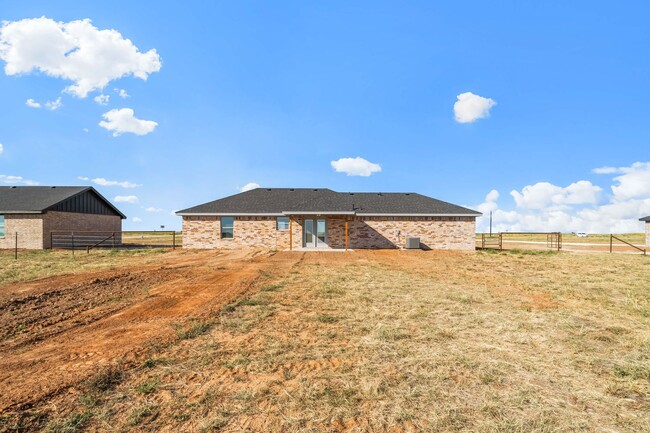 Building Photo - New Construction Home In Idalou ISD!