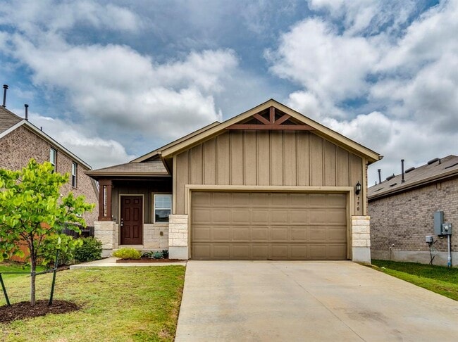 Building Photo - 790 Pepperbark Loop