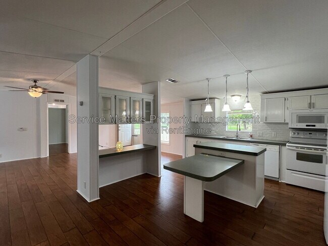 Building Photo - 8006 Malone Rd