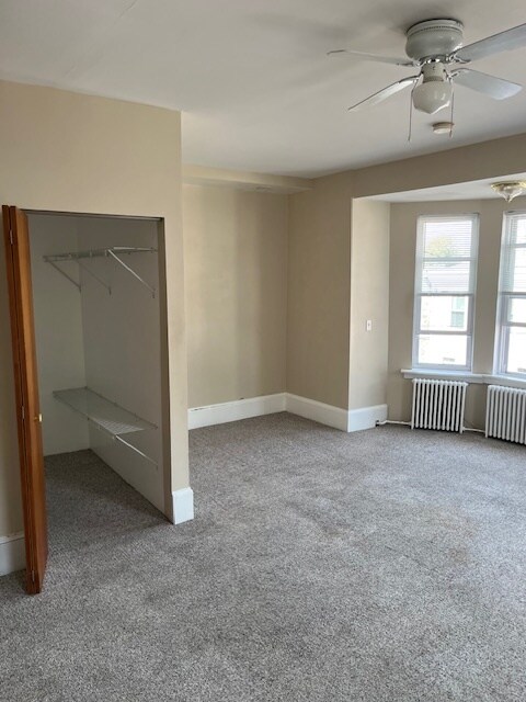 Building Photo - 112 W Salaignac St