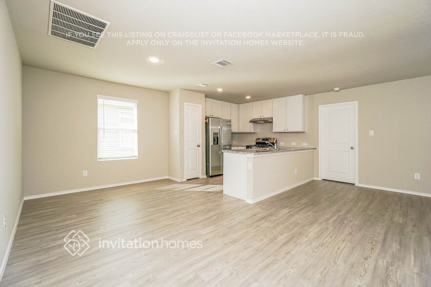 Building Photo - 4146 Southton Tarn