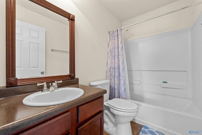 Building Photo - 313 Mertle Dr