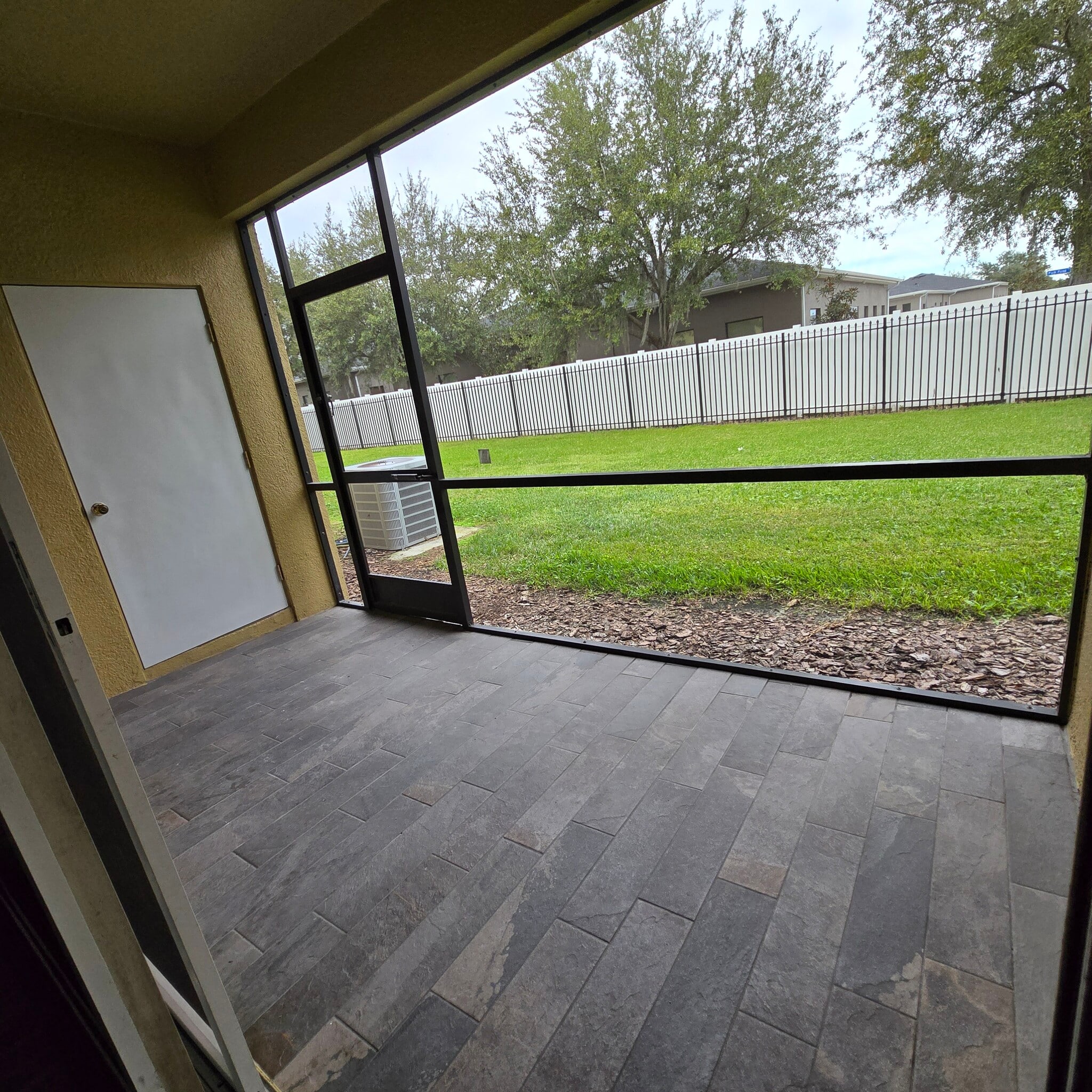 Building Photo - 2903 Grafton Dr