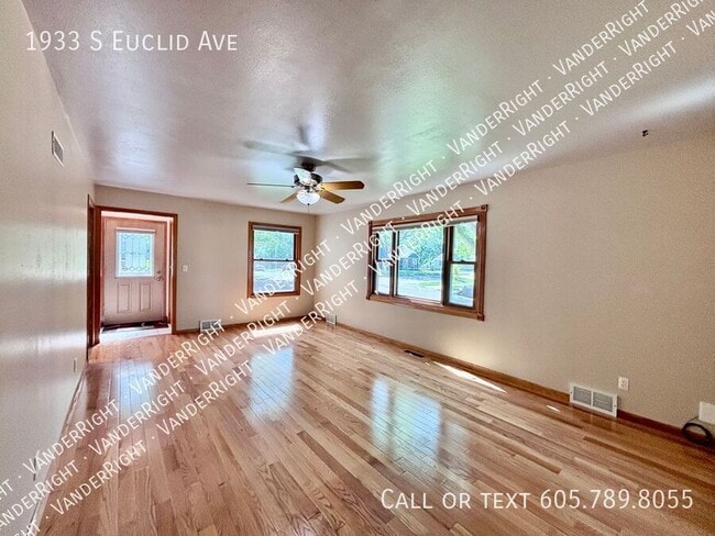 Building Photo - 1933 S Euclid Ave