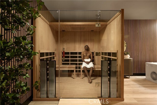 Building Photo - 21010 Erwin St