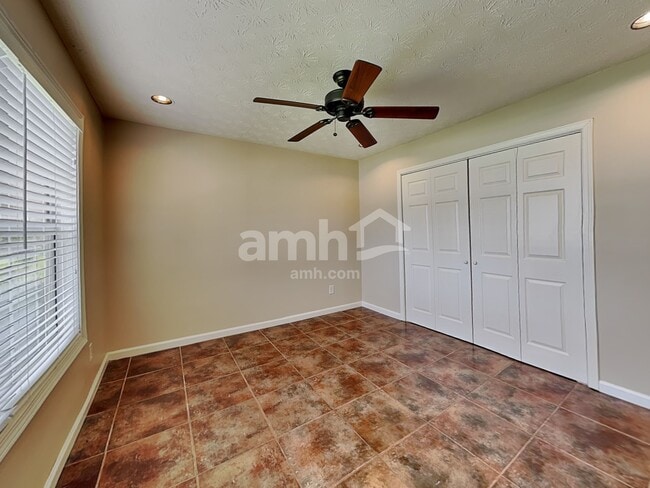 Building Photo - 2820 Wadley Ln