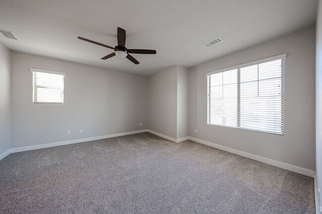 Building Photo - 16039 N 19th Dr
